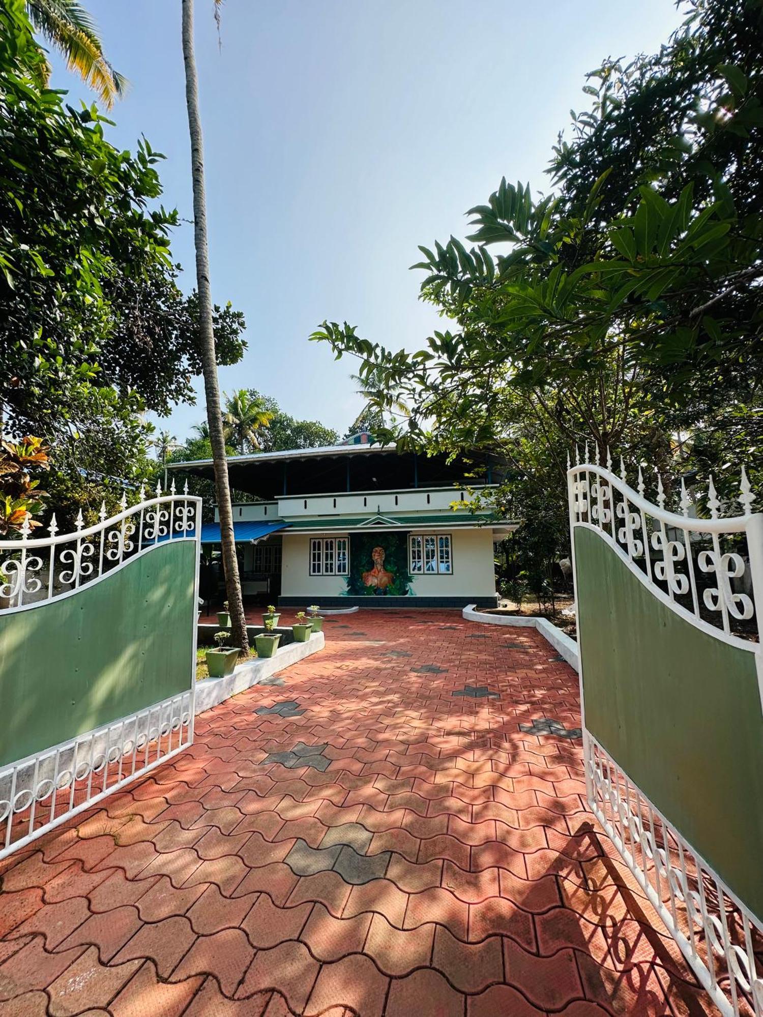 Tranquil Bay Apartamento Varkala Exterior foto